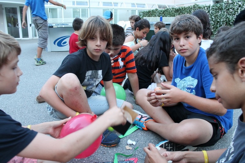 Village Camps International Summer Camp Leysin, Switzerland 2025-08-09 https://www.villagecamps.com/journals_admin/images/699-34-petting zoo (26).jpg